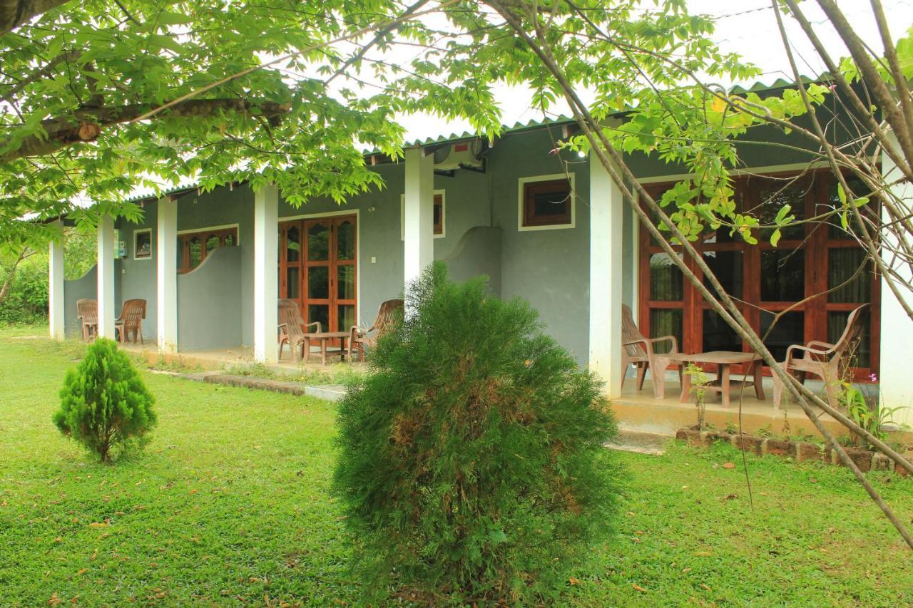 Green Hut Nature Resort Sigiriya Exterior foto